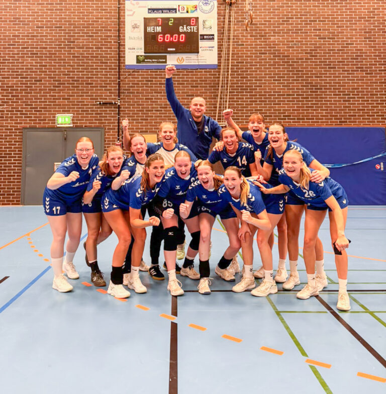 Damen gewinnen gegen Warendorf